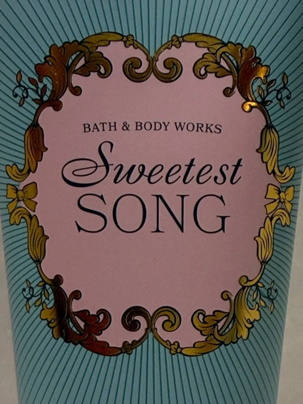 Bath & Body Works Sweetest Song Moisturizing Body Wash 2 - 10 FLOZ Full Size